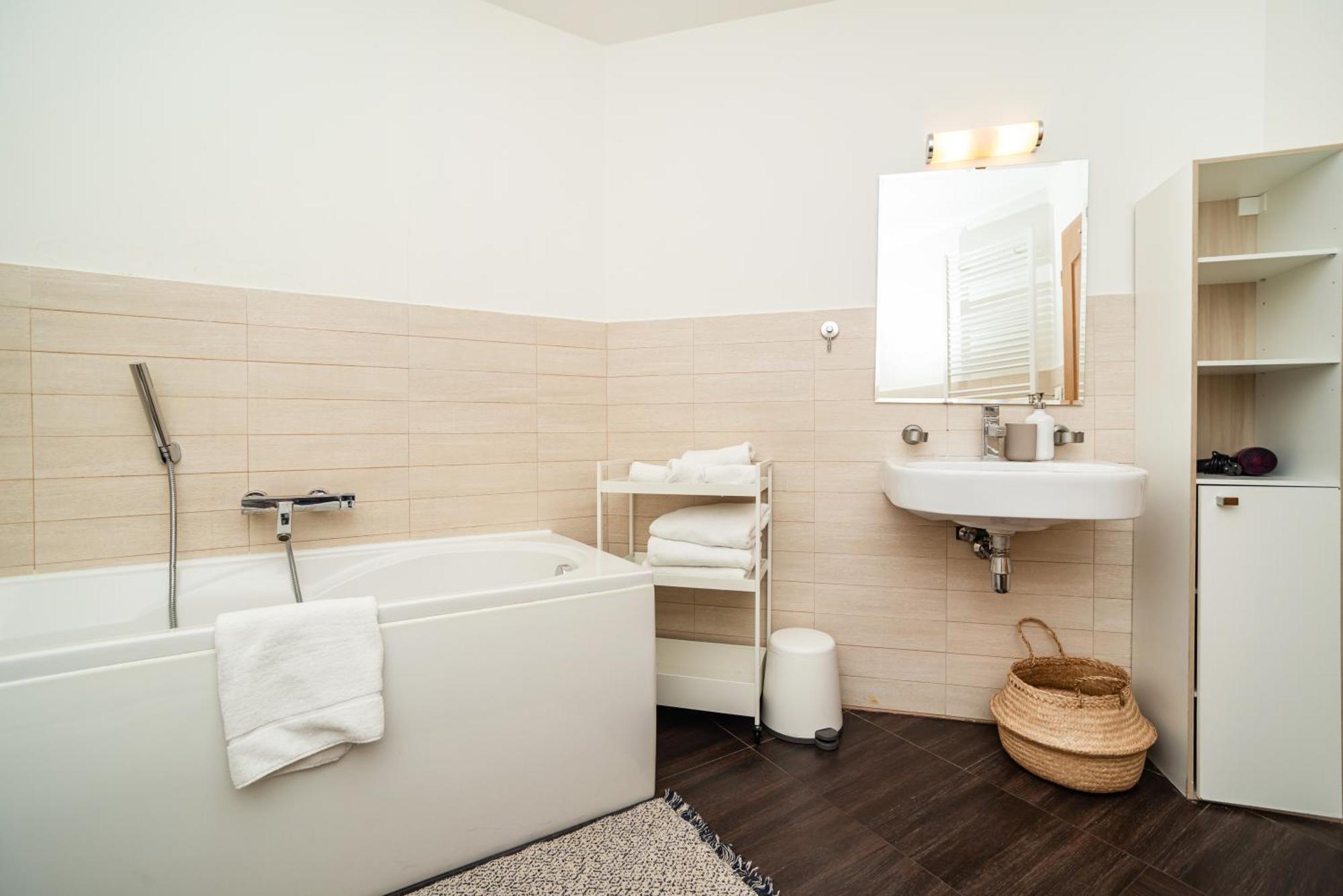 Lavish And Chic Duplex Daire Prag