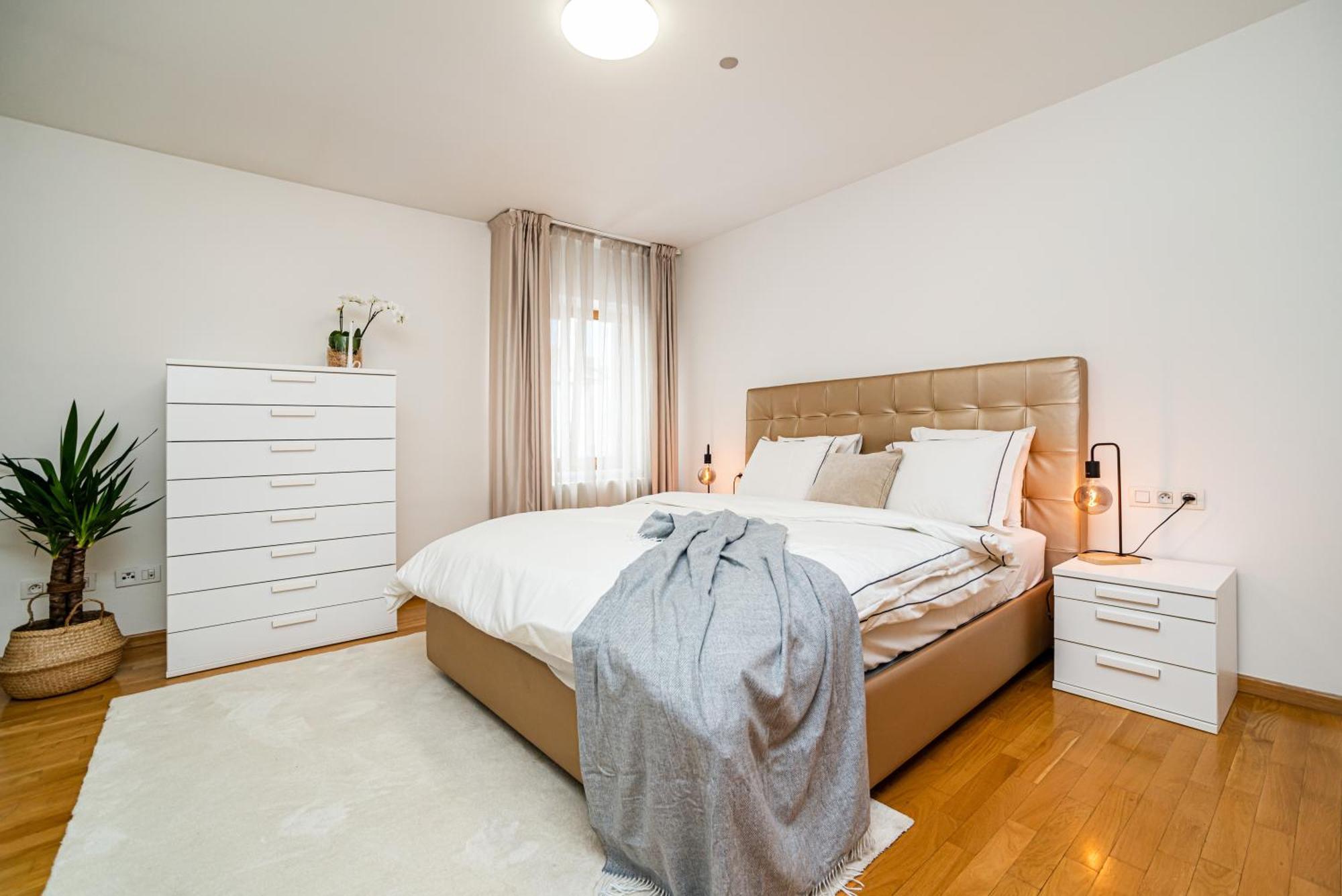 Lavish And Chic Duplex Daire
