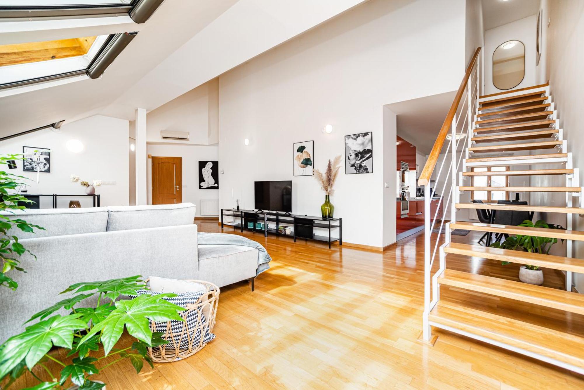 Daire Lavish And Chic Duplex